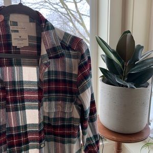American Eagle Ah-amazingly soft green flannel